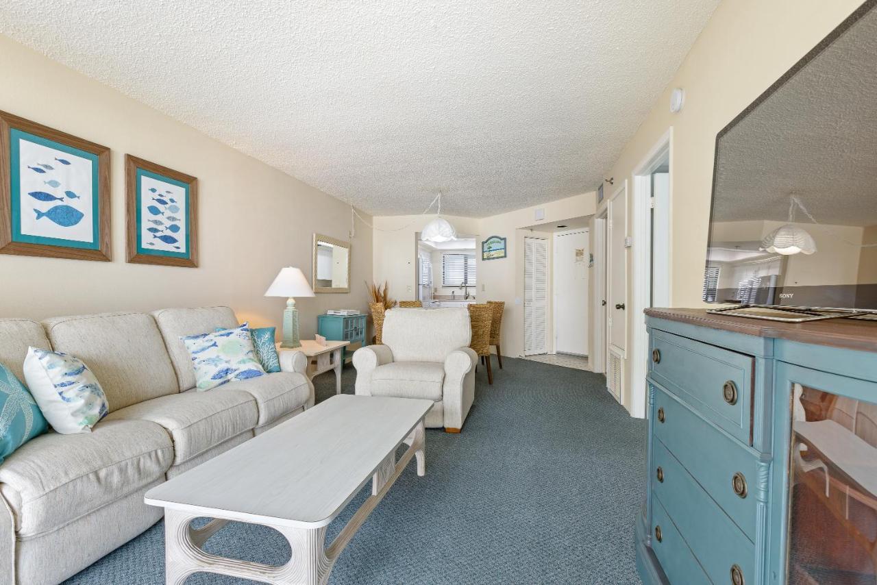 Ocean View With A Beachfront Pool At Ocean Trillium Condo ~ 403 New Smyrna Beach Exterior photo