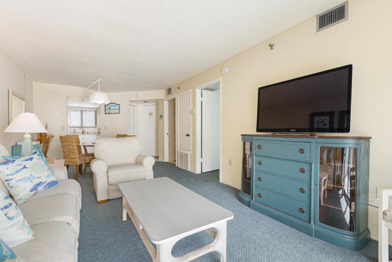 Ocean View With A Beachfront Pool At Ocean Trillium Condo ~ 403 New Smyrna Beach Exterior photo