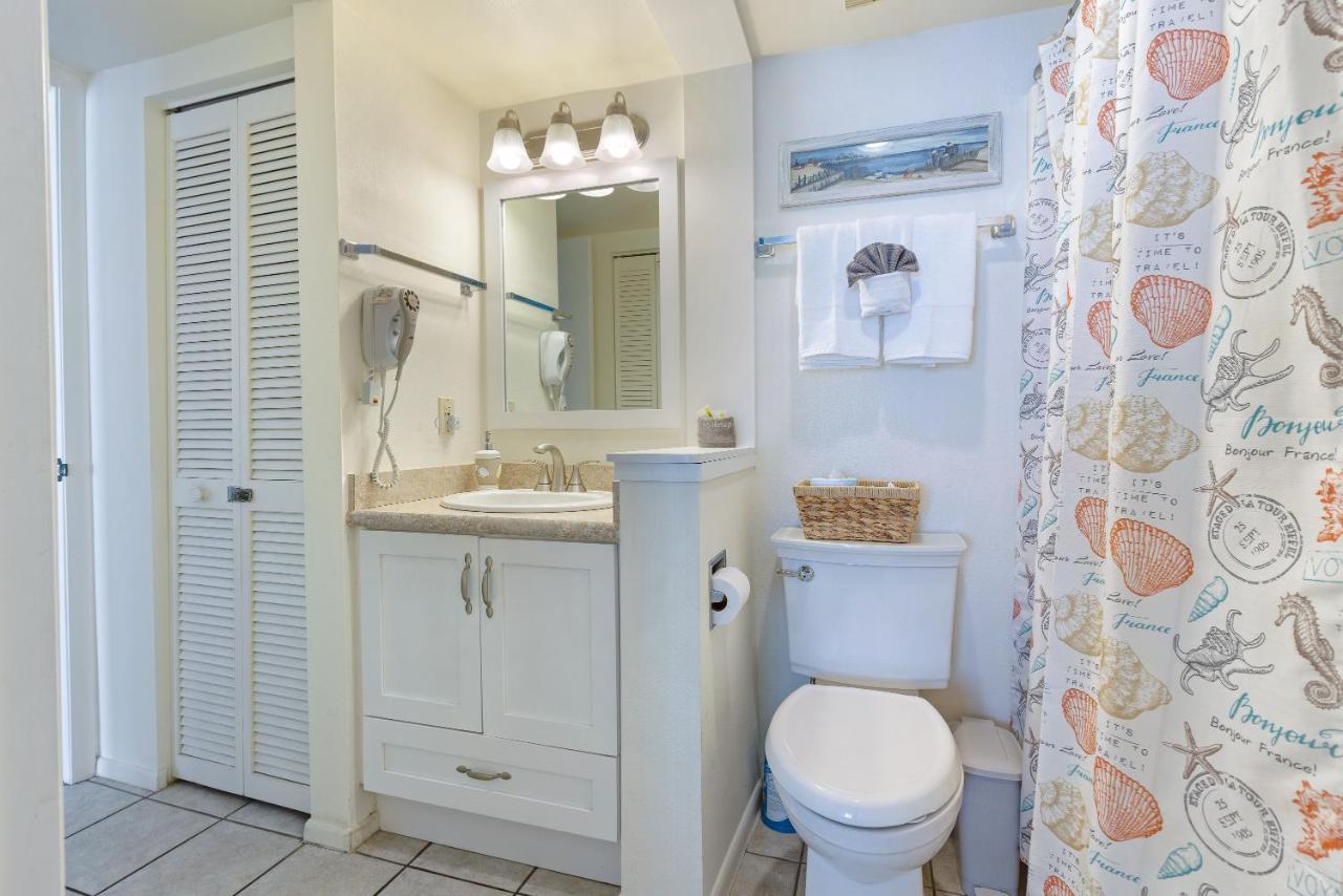Ocean View With A Beachfront Pool At Ocean Trillium Condo ~ 403 New Smyrna Beach Exterior photo